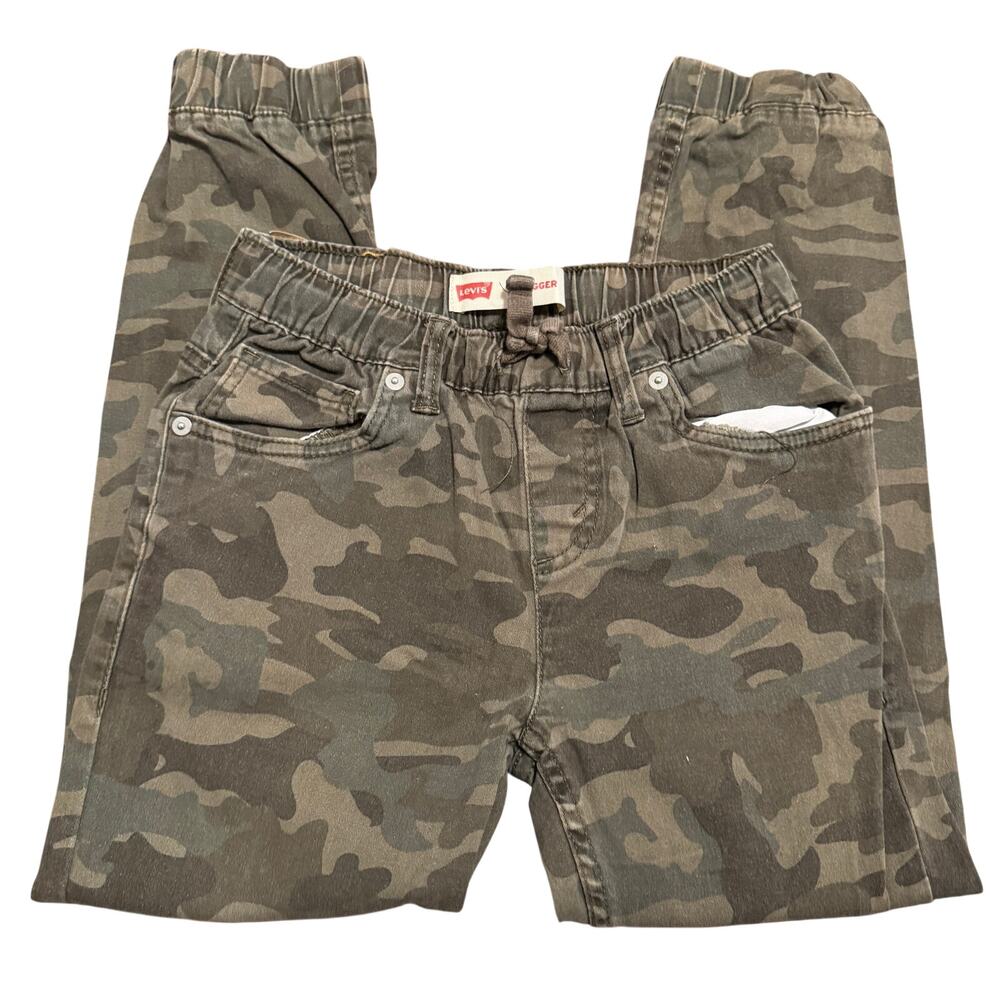 Levi’s Boys Size 10 Regular Camouflage Jogger Pants 25W 26L Camo School Outdoors